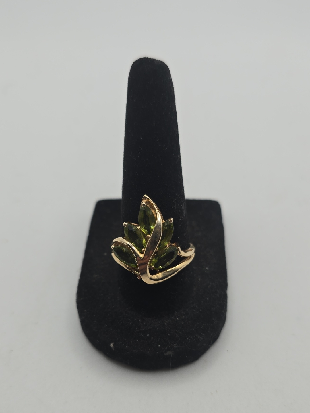 14k Gold Leaf Design Green/Yellow Citrine Gemstone Ring